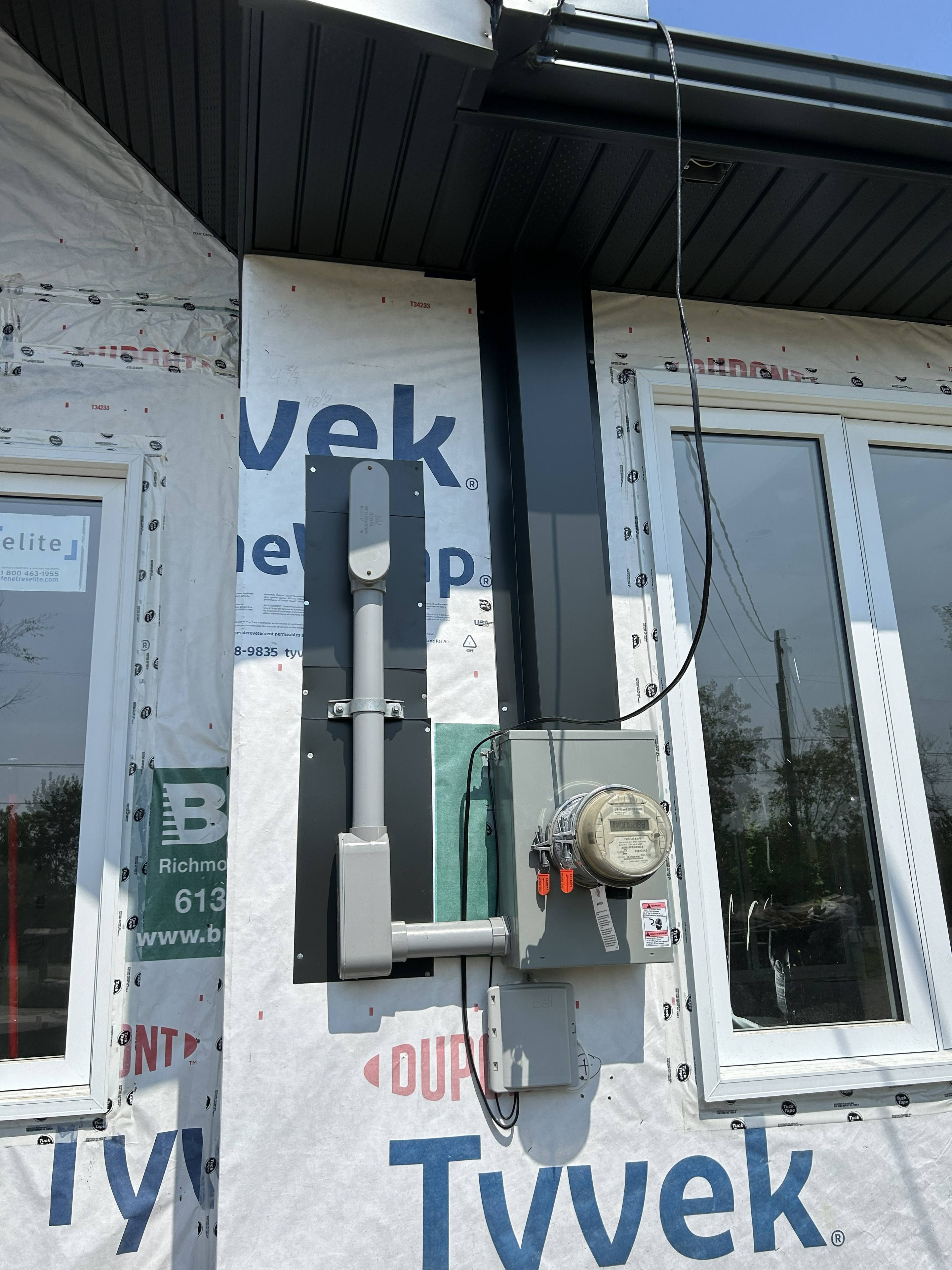 Service entrance connections — interior service lugs